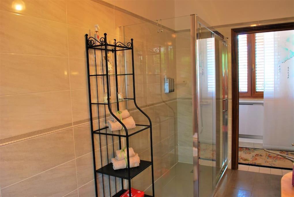 Appartamento Sunny Courtyard Piombino Esterno foto