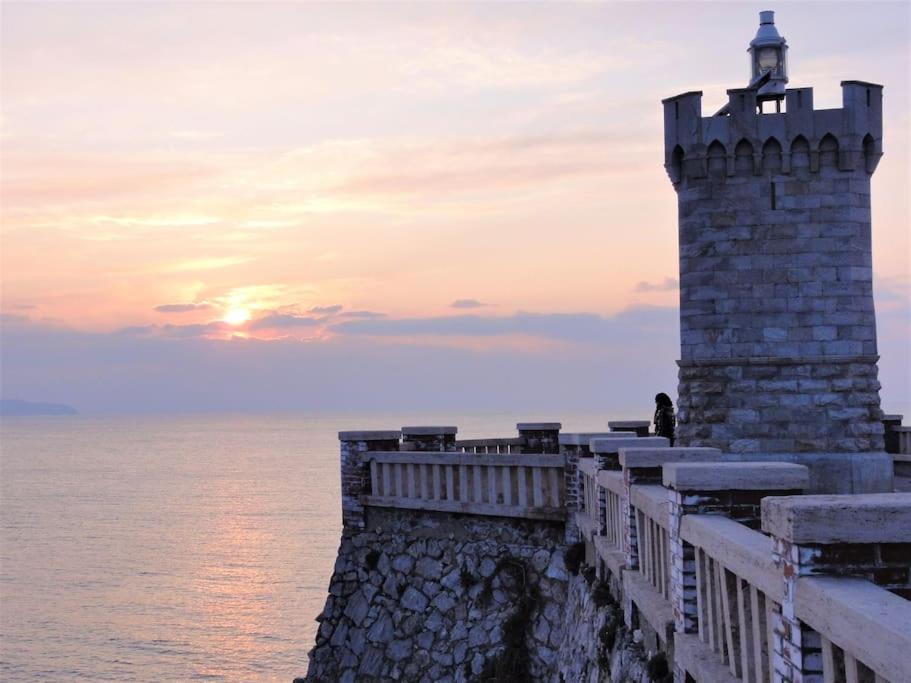Appartamento Sunny Courtyard Piombino Esterno foto