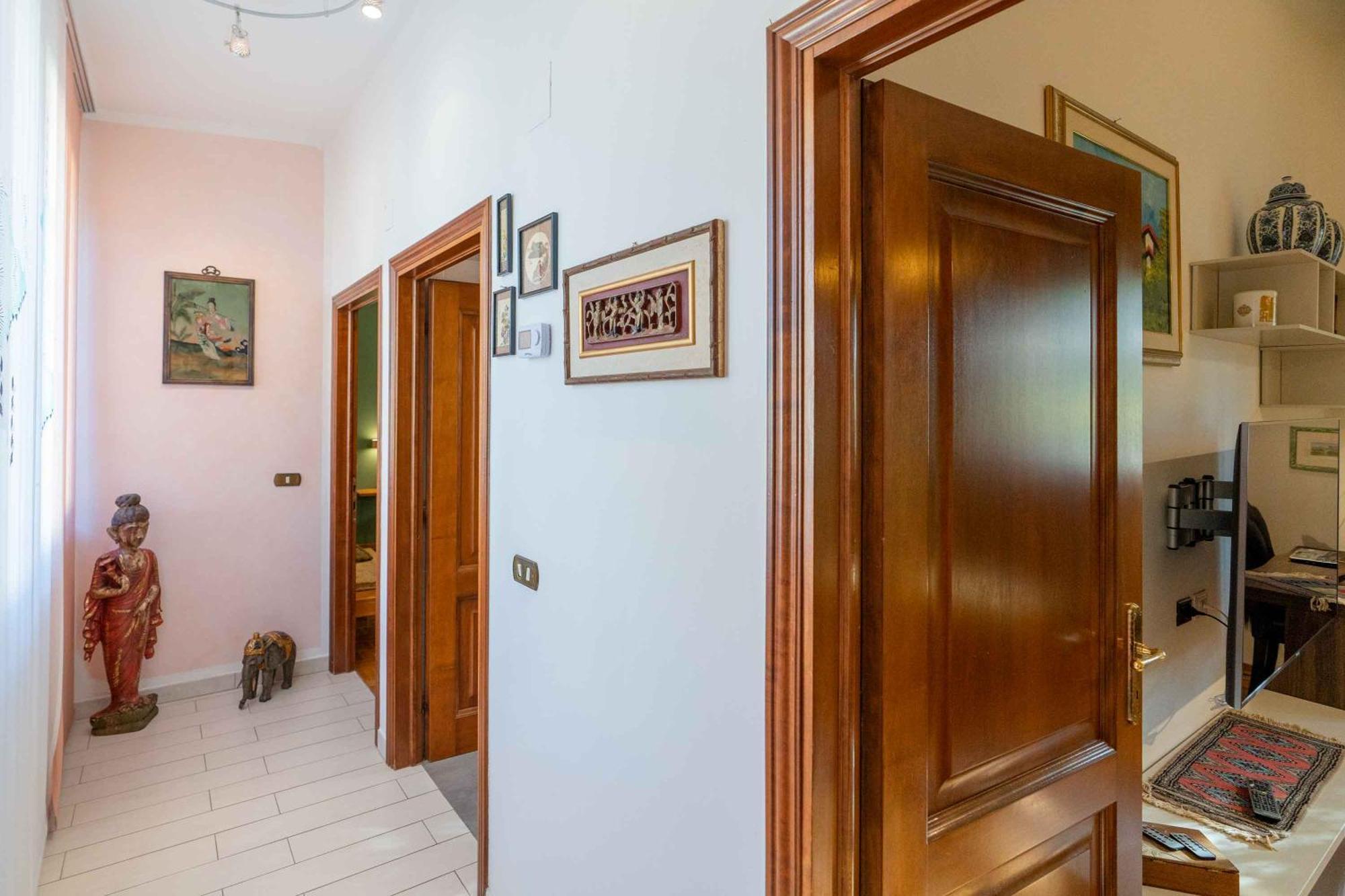 Appartamento Sunny Courtyard Piombino Esterno foto